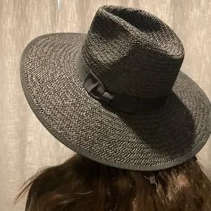 olive and pique | Accessories | Olive And Pique Straw Emma  display picture 3